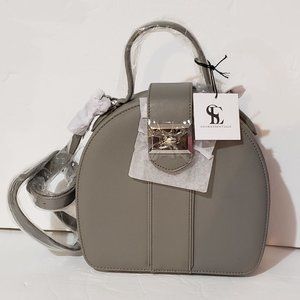 New with tag, Gray Round Treasure Purse